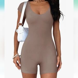 Adreamly Women’s Summer Short Sleeve Scoop Neck Rompers Jumpsuit Size L